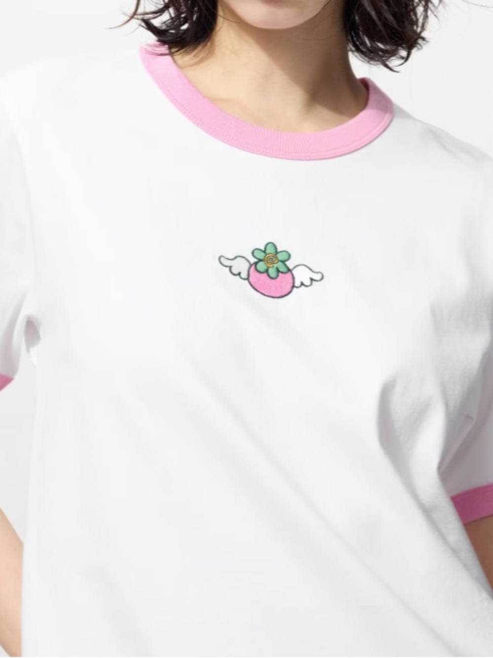 Uniqlo x Ai Yazawa happy berry White Ringer Tee
